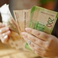 Rusi masovno dižu novac iz banaka i kriju ga ispod dušeka! Ovo je novi trend koji zabrinjava ekonomiste