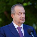 Dačić dočekao srpske vatrogasce iz Francuske i rekao im da su oni ponos ne samo Ministarstva već i cele Srbije