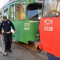 Sudar tramvaja na Novom Beogradu kod okretnice: Vozač prevezen u bolnicu