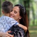 Najoriginalnija koja ste do sada videli: Kako je Tamara Vučić ofarbala uskršnja jaja, u svemu pomogao i sin Vukan
