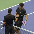 Novak prišao Fricu na mreži i preskočio ga: Radovao se Đokoviću u žrebu, sad mu gleda u leđa