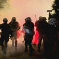 (VIDEO) Ko je u Novom Sadu imao nameru da napadne - građani ili MUP