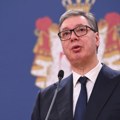 Vučić: Skup u Novom Pazaru izrazito malobrojan i besmislen