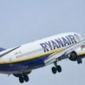 Istraga otkrila nove detalje incidenta Boeinga 737 kada je Srbin umalo izvučen kroz prozor