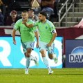 (VIDEO) Divan gol Joveljića koji je vratio Saunderse u život