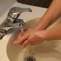 Zašto samo trećina građana Srbije pere ruke posle toaleta