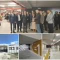 Pogledajte, ekskluzivno: Premijer Miloš Vučević u obilasku nove garaže kod Banovine; Prvi automobili će biti parkirani…