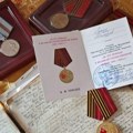 Srpskom veteranu čestitke i medalja od Putina /foto/