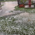 Nevreme u ovom delu Srbije ostavilo pustoš: Ispaljeno 314 protivgradnih raketa, meštani u šoku: "Smračilo se kao da je…