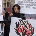 Tvoje kolege su uz tebe do kraja: Podrška studenata kragujevačkog Ekonomskog fakulteta u blokadi Luki Stevanoviću