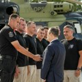 Dačić dočekao posade Helikopterske jedinice MUP-a koje su gasile požare u Crnoj Gori