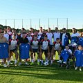 Fudbaleri Srbije odradili trening u Staroj Pazovi: Deset najbržih navijača bili gosti reprezentacije