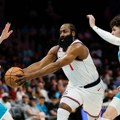 Los Anđeles Klipersi pobedili Šarlot uz 55 poena Hardena, Bogdanović bez minuta