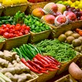 Drastičan skok cena voća u Srbiji: Skoro 70 odsto!