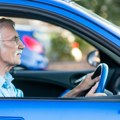 Mnogi vozači pogrešno koriste zaštitu od sunca: Evo šta zaista hladi kabinu u vozilu, a šta je bacanje para