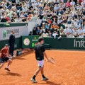 Skandal na Rolan Garosu, Srbina pljuvali navijači! Miomir Kecmanović razočaran ponašanjem publike u Parizu