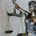 Tužioci i sudije na naslovnim stranama medija bliskih vlasti: Poverenik ispituje da li su objavljeni podaci iz ličnih…