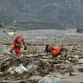 Stravične poplave odnele 12 života na severu Kine Više od 1.600 spasilaca traga za nestalima