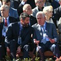 Tomislav Nikolić i Aleksandar Šapić zajedno na Vojnoj paradi: Pogledajte ko je još bio u prvim redovima FOTO