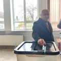 Drugi krug lokalnih izbora na KiM: Kandidat Srpske liste Božidar Dejanović glasao u Klokotu i poručio: Građani da glasaju u…