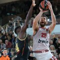 Alek Piters napustio Olimpijakos