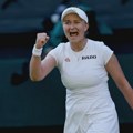 Vimbldon - Derbi drugog kola pripao Krejčikovoj, Andrejeva u Parizu "dotakla zvezde", a u Londonu "udarila o pod"
