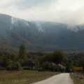 Mitrović: Situacija na Suvoj planini nešto bolja, jak vetar otežava gašenje požara