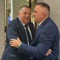 Oglasio se Dodik posle zatvaranja birališta: Objavio fotografiju sa Minićem, pa poslao jasnu poruku: "Ovo liči na pobedu!"