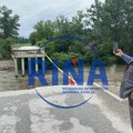 Najtužnija slika poplava u Srbiji: Više od godinu dana trebaće da se izgradi novi most preko Zapadne Morave u selu…