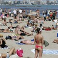 Nudisti pokrenuli kampanju protiv obučenih na plažama, ima ih previše i zbog njih im je neprijatno