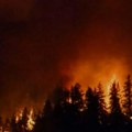 Veliki šumski požari u Kanadi: Gasi i vojska