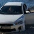 Srbin marko podelio snimak ''očerupanog'' automobila "Drugarica je jutros krenula na posao i zatekla svoj auto u ovom stanju…