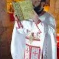 Lažni sveštenici oskrnavili Srpsku svetinju Albanci služili "liturgiju" na ruševinama (foto)
