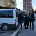 Kosovska policija upala u kancelarije u Severnoj Mitrovici; Eljšani: Nastavljamo