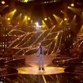 Finalista "zvezda Granda" bežao pred bombama, sa porodicom napustio zemlju i odrekao se svega Kuću morali da prodaju…
