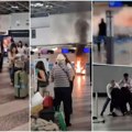 Napad na aerodromu u Milanu! Ljudi beže, šalteri u plamenu! (foto/video)