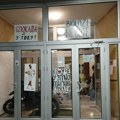 Niste pozvani ovde da intervenišete – odstupite!