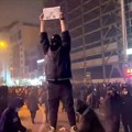 'Само су наставили да убијају': Очевици о крвавом обрачун власти са демонстрантима у Ирану