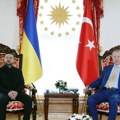 Erdogan i Zelenski vodili "značajne" razgovore o bezbednosnim pitanjima, Turska podržava pregovore
