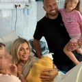 Dado i Ivona Polumenta dobili sina! Raznežili sve slikom iz porodilišta, a nasledniku dali ime moćnog značenja