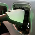 Ko je čekao, dočekao je: Električni automobili drastično pojeftinili