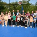 Basta obišao rekonstruisani košarkaški teren u Rakovcu