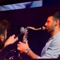 Đoković svirao saksofon na koncertu hrvatskog muzičara (VIDEO)