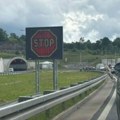 Kilometarska kolona na auto-putu Miloš Veliki: Saobraćaj obustavljen, vozači zaglavljeni, poznat razlog