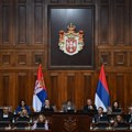 Poslanici nastavljaju raspravu o prvih osam tačaka dnevnog reda