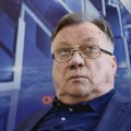 (ВИДЕО) Дино Мерлин на комеморацији Бешлићу: Смејали смо се да не бисмо плакали, да преваримо бол, да преваримо смрт
