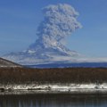 Na Kamčatki eruptirao vulkan Šiveluč, pepeo dostigao visinu od preko 11 kilometara