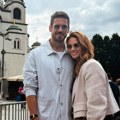 "Čekali smo šest sati" Nikola Rokvić i Bojana Barović se poklonili Bogorodičinom pojasu, pa dali savet vernicima koji to još…