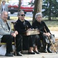 SRCE: Oko 850.000 penzionera oštećeno smanjivanjem penzija od 2014-2018. godine