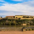 Poziv za podnošenje inicijativa za Oktobarsku nagradu i Novembarsku povelju Novog Sada
